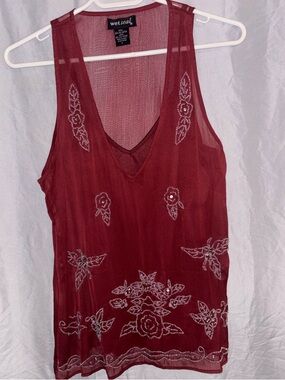 Wet Seal V-Neck Tank